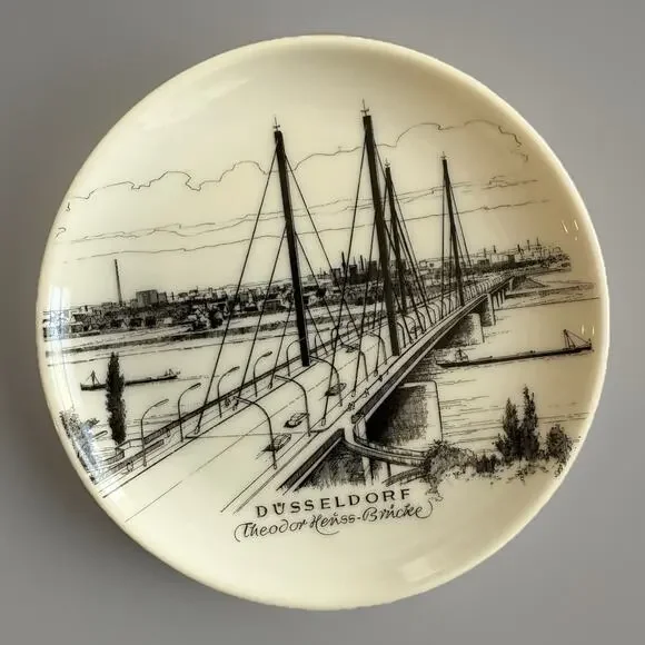 Vintage Uhlenhorst Düsseldorf Germany Landmark Plate Set of 6 Souvenir Coasters - Picture 4 of 9